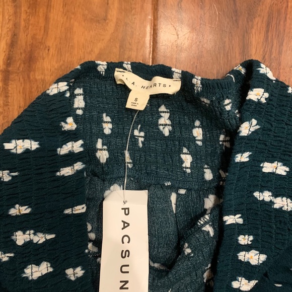 pacsun skirt - Picture 2 of 3